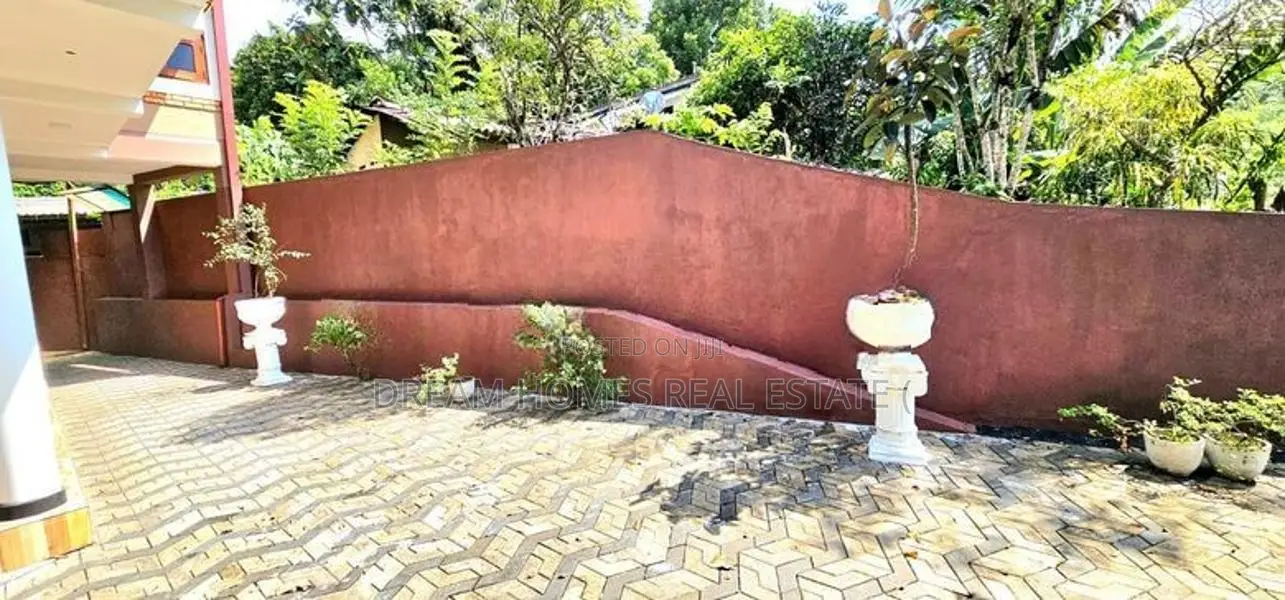 11 Perch 4BR House for Sale – Rathnapura