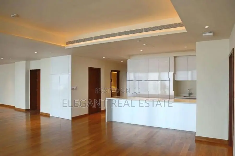 Cinnamon Life - 05 Bedroom Apartment for Sale in Colombo 02 (a3676)