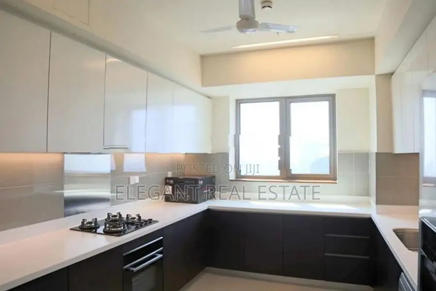 Cinnamon Life - 05 Bedroom Apartment for Sale in Colombo 02 (a3676)