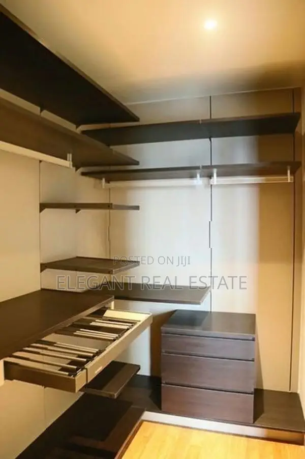 Cinnamon Life - 05 Bedroom Apartment for Sale in Colombo 02 (a3676)