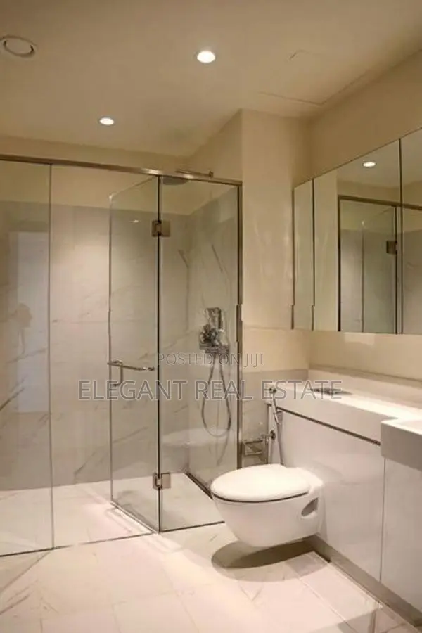 Cinnamon Life - 05 Bedroom Apartment for Sale in Colombo 02 (a3676)