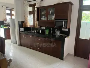 Modern Luxury House for Rent Homagama