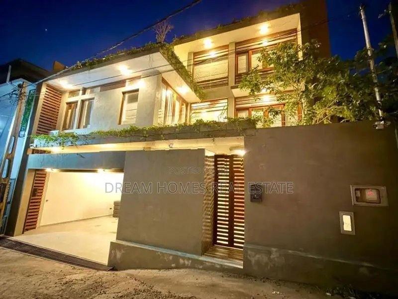 Scenic Luxury Home with Paddy Field Views – Pannipitiya