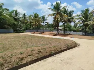 ගොඩගම හන්දියට ආසන්නව බිම් කොටස් විකිණීමට