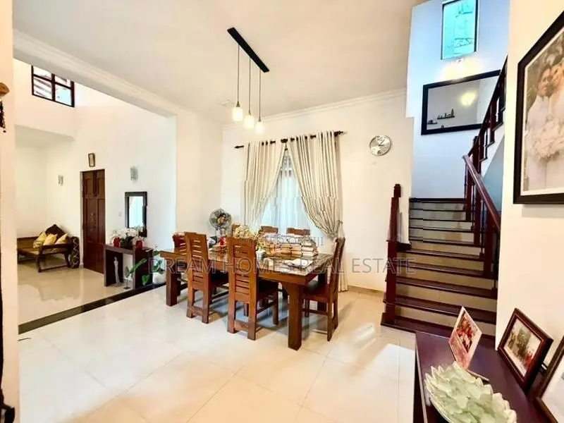 Well-Maintained House for Sale – Thalawathugoda