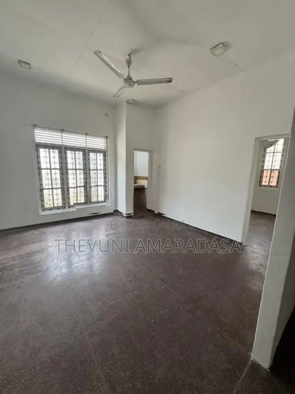 Commercial Property for Rent in Colombo 04