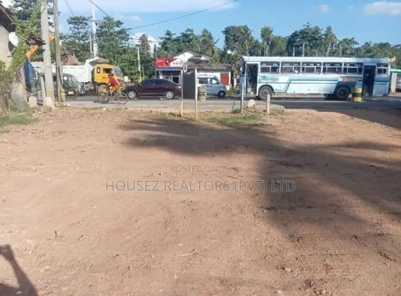 50-Perch Residential Land – Nittambuwa