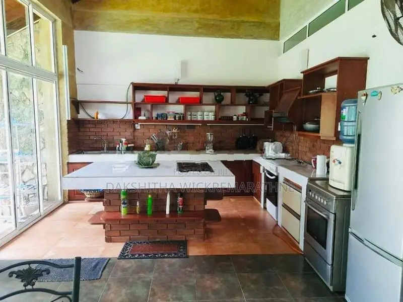 Kumbuk House for Rent Kirulapone