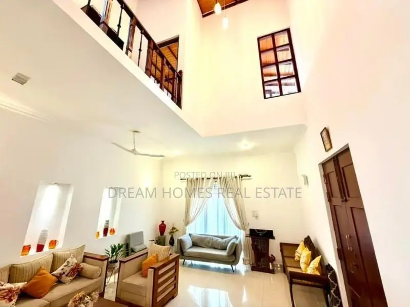 Well-Maintained House for Sale – Thalawathugoda