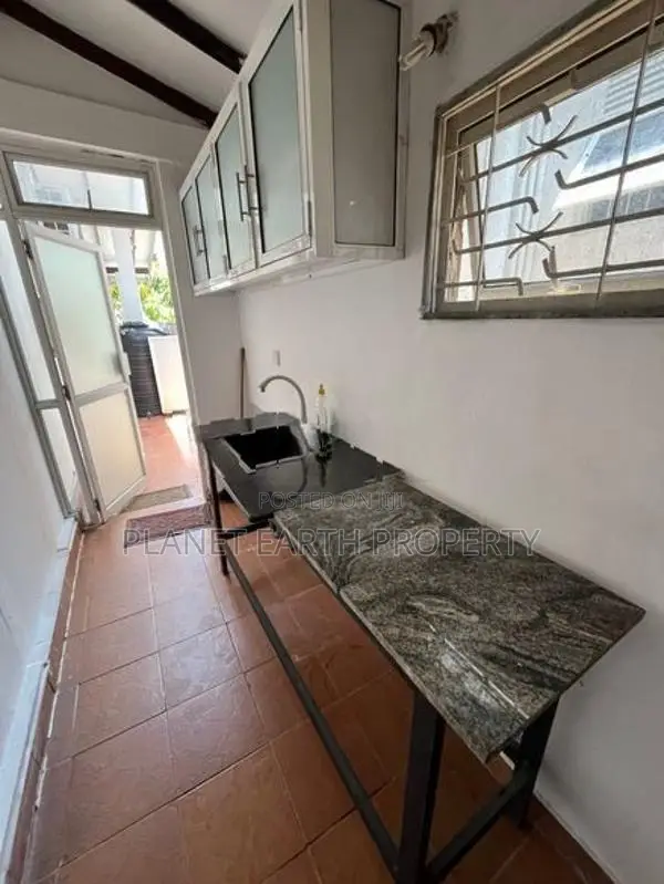 One bedroom studio Annex for rent at Lion city