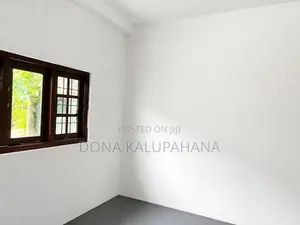 2 Houses for sale on Delgoda