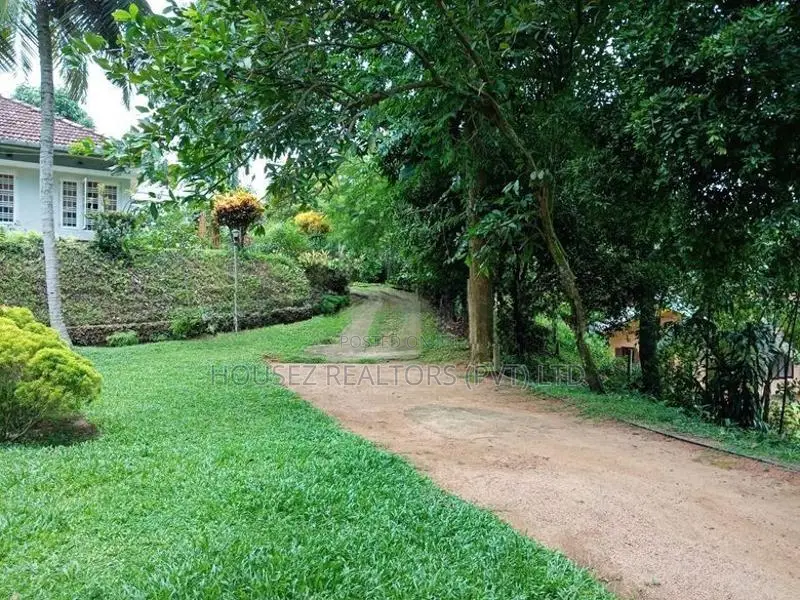 4-Bedroom House for Sale – Wathugedara, Ambalangoda