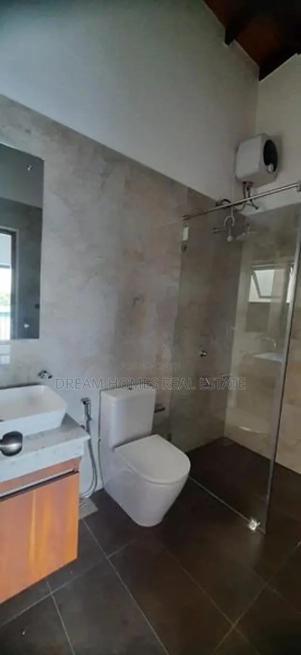 New Gated House for Rent Kahathuduwa