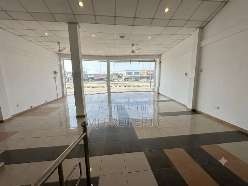 ( YC-1157) Commercial Building For Rent in Malabe