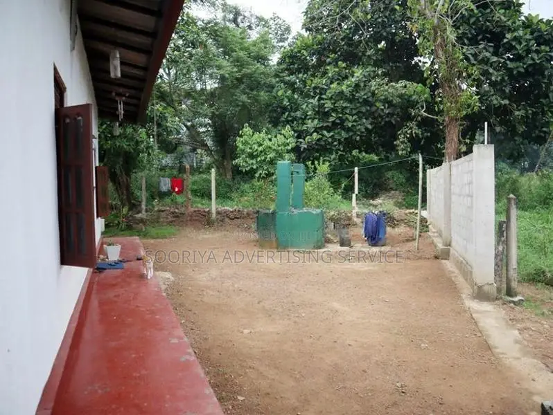 Investment Land with House for Sale in Kottawa