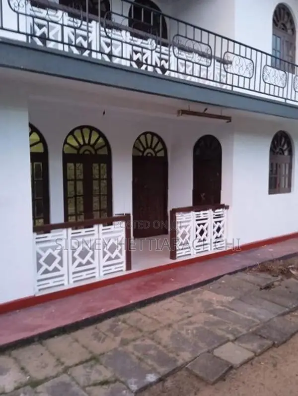 Upstairs House for Rent in Kanuwana, Ja-Ela