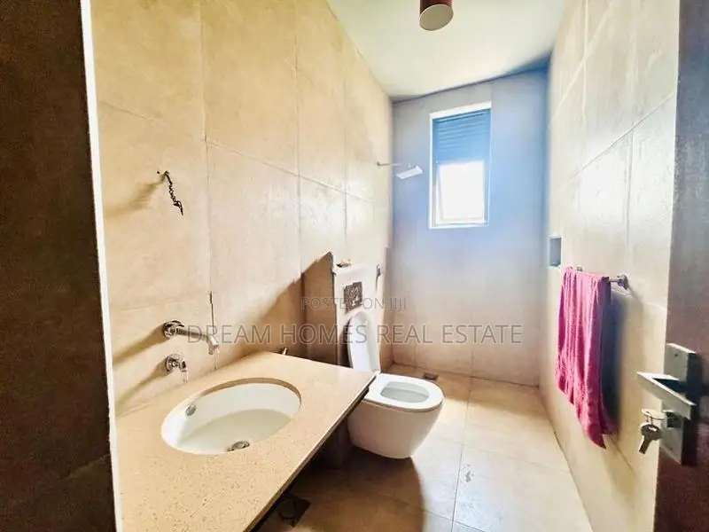 Modern Architect-Designed House for Sale in Rajagiriya