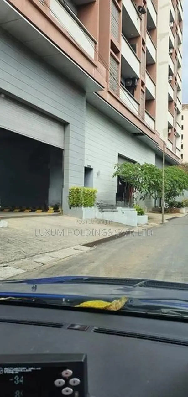 Luxury Apartment for Rent in Melbourne Heights Colombo 04 [ 2252 C ]