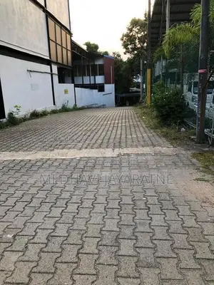 Land for Sale in Pepiliyana With Semi-Completed House