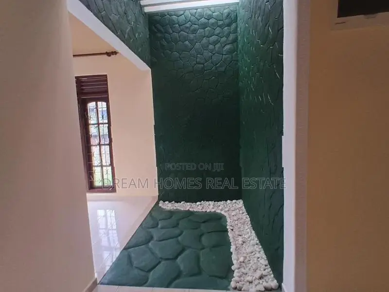 Next to 255 Rd Stand Alone House for Rent Piliyandala
