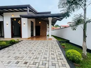 නවීනතම නිවසක් විකිණීමට පිලියන්දල