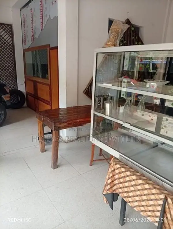Commercial Building for Sale – Digana