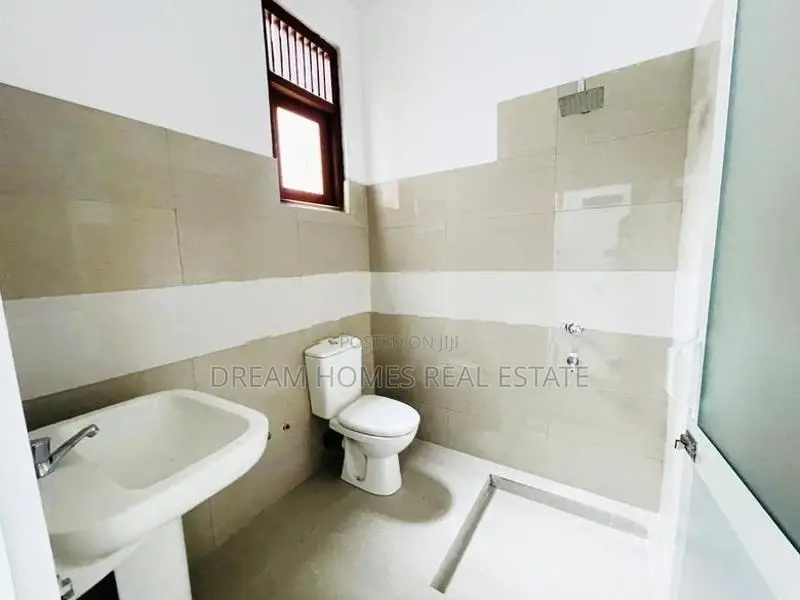 Brand New House for Sale Piliyandala