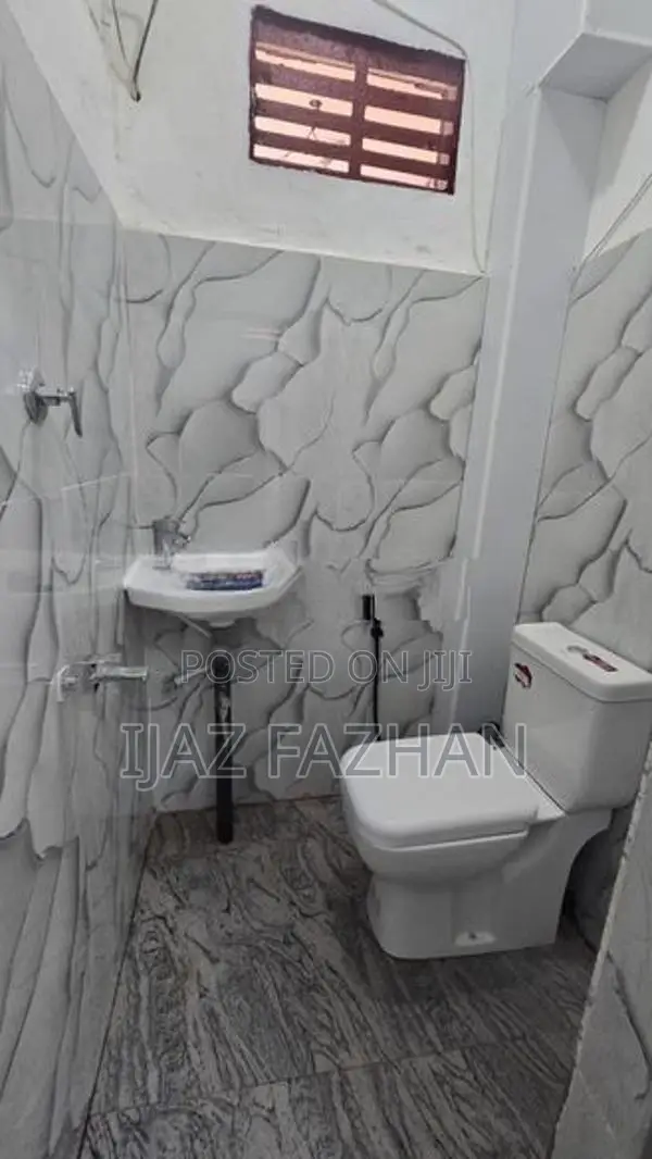 3 Storey House for Sale in Colombo 15