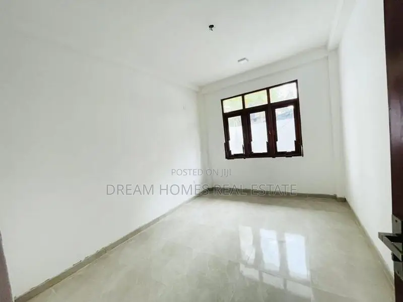Brand New House for Sale Piliyandala