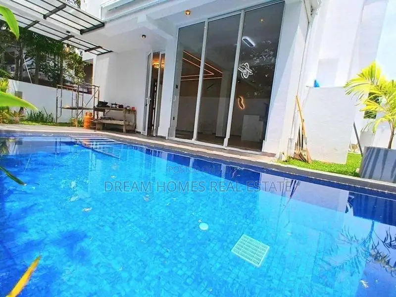5BR Luxury House for Sale – Piliyandala Town