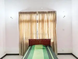 Unfurnished Luxurious Apartment Colombo 2