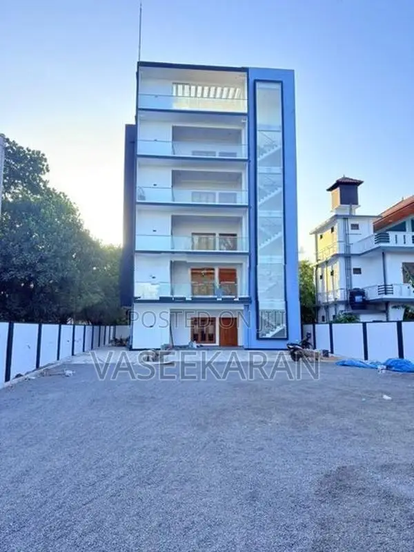 5-Storey Modern Building for Rent