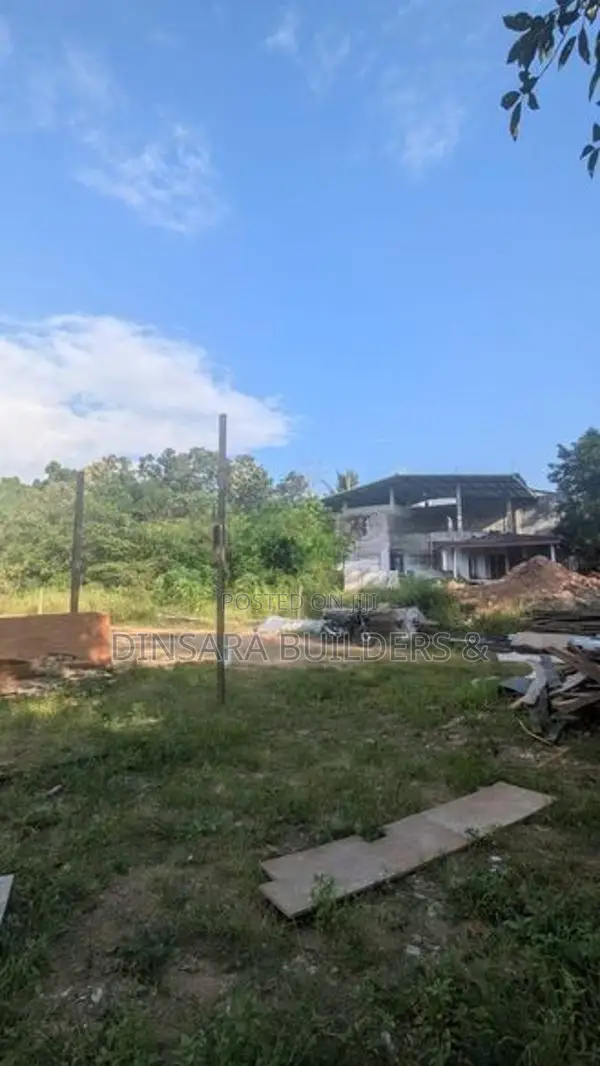 Land for Sale in Ambatale