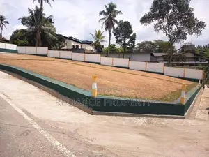 පදිංචියට සුදුසු ඉඩමක් විකිණීමට Homagama