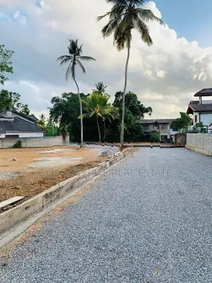 Best Land for Sale in Gampaha Yakkala | Near to Kandy Road 500 M