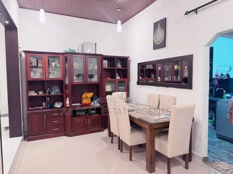 Single Storey House for Sale in Wellampitiya