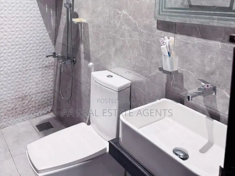 Single Storey House for Sale in Wellampitiya