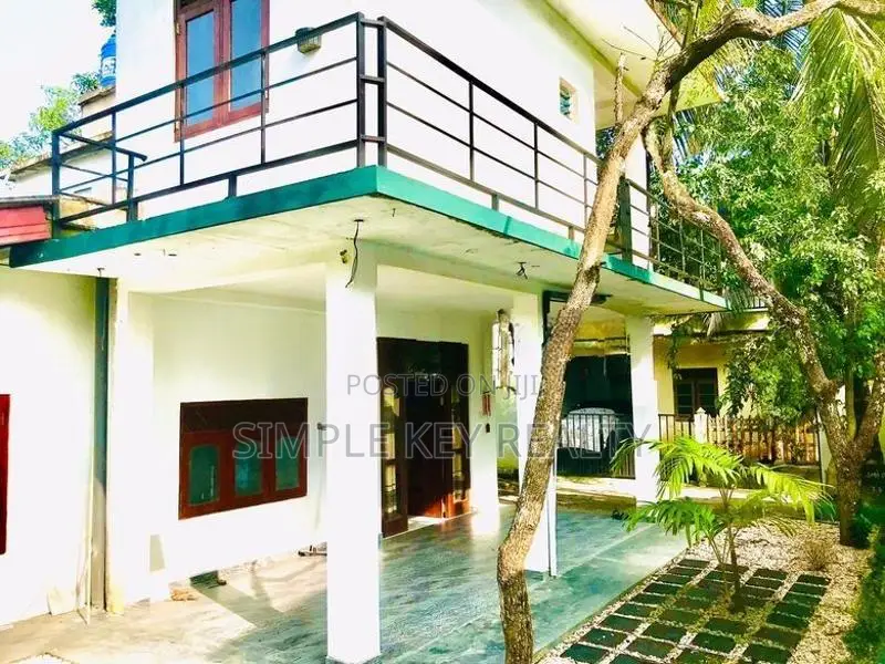 Thalawathugoda Hokandara Valuable Two Storey House for Sale