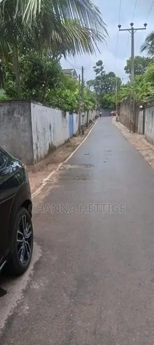 10 P x 2 Land Plots for Sale- Thalawathugoda