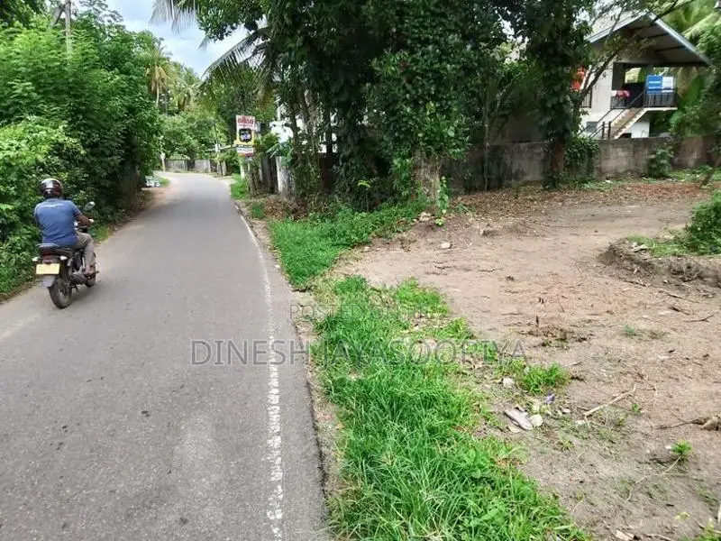 Prime 32-Perch Residential Land for Sale in Ihalagama, Gampaha