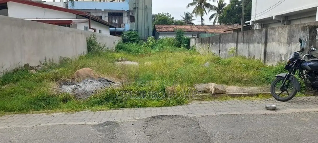 10 Perches Land for Sale - Mount Lavinia