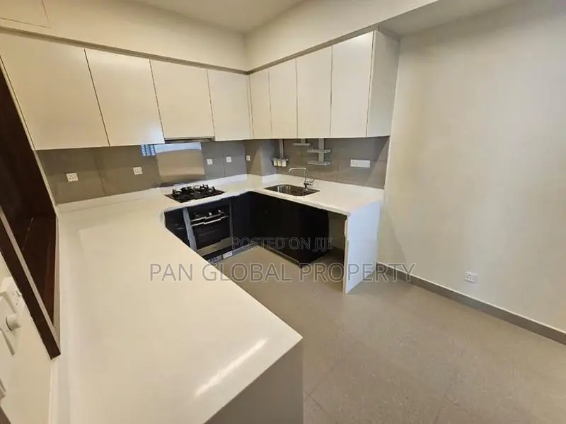 Apartment for Sale in Colombo 02