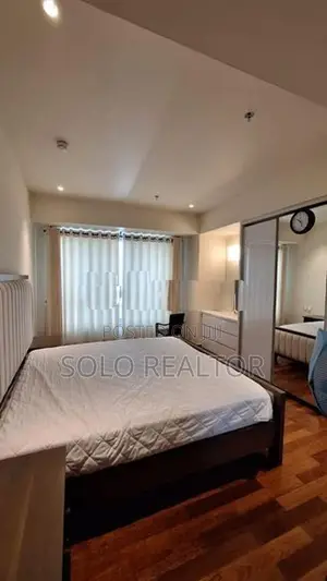 Fully Furnished 3 Br Residence for Sale at Cinnamon Life Colombo 02