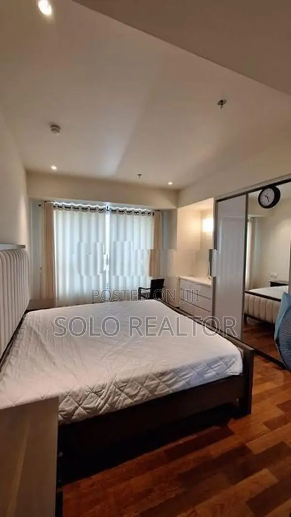 Fully Furnished 3 Br Residence for Sale at Cinnamon Life Colombo 02