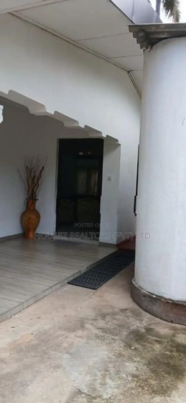 House with shop for Sale – Ekala, Ja-Ela