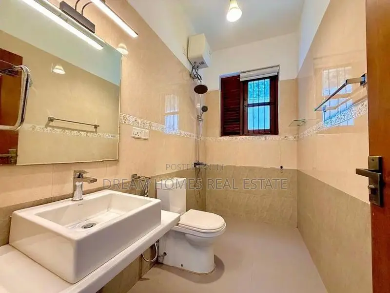 Luxury Family Home for Sale in Kotte – 11.5 Perches