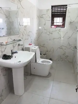 3- Upstairs Bedroom House for Rent – Mattakkuliya
