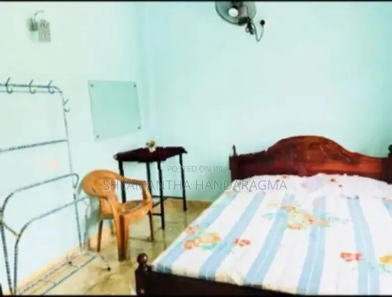 Rooms for Rent in Anuradhapura (Male Only)