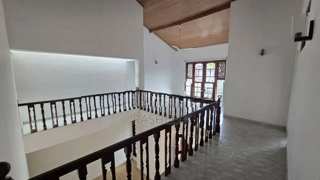 2 story house for rent in Kirulapone