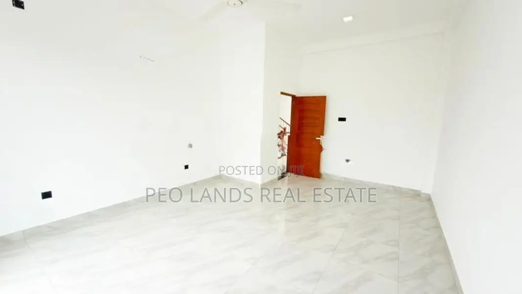 (DH1169) Brand New Modern Luxury House for Sale in Kottawa